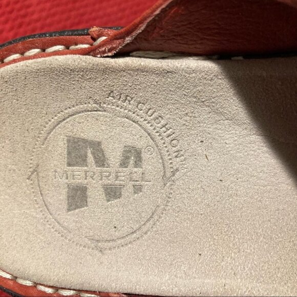 MERRELL Sz  6 Leather Tan Brown Stitch Embellishment Comfort Slip On Shoes - Picture 3 of 7